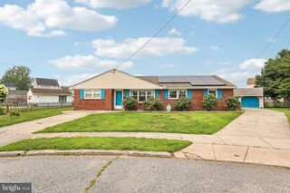73 TROY AVE, Gibbstown, NJ 08027