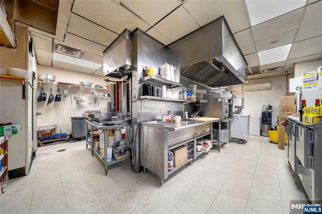 360 Main, Wallington, NJ 07057