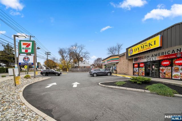 360 Main, Wallington, NJ 07057