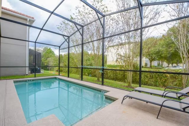 8989 CUBAN PALM ROAD, Kissimmee, FL 34747