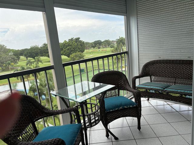 8900 Washington Boulevard Ph12, Pembroke Pines, FL 33025