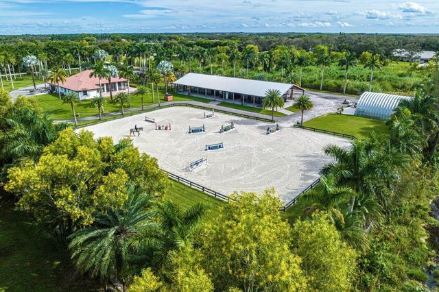 2587 Skipiks Way, Wellington, FL 33470