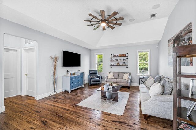 2587 Skipiks Way, Wellington, FL 33470