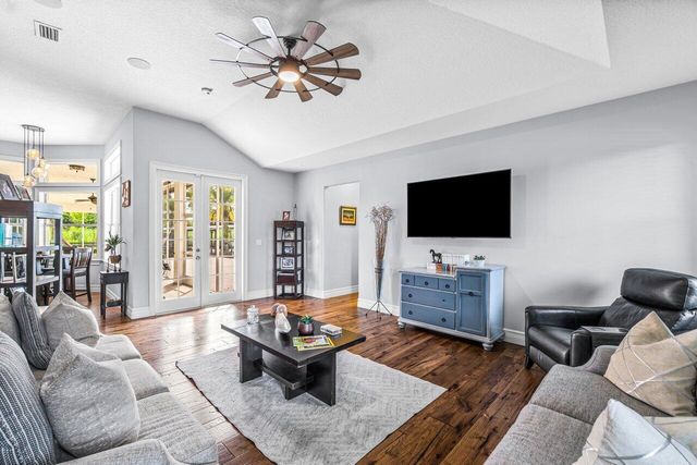 2587 Skipiks Way, Wellington, FL 33470