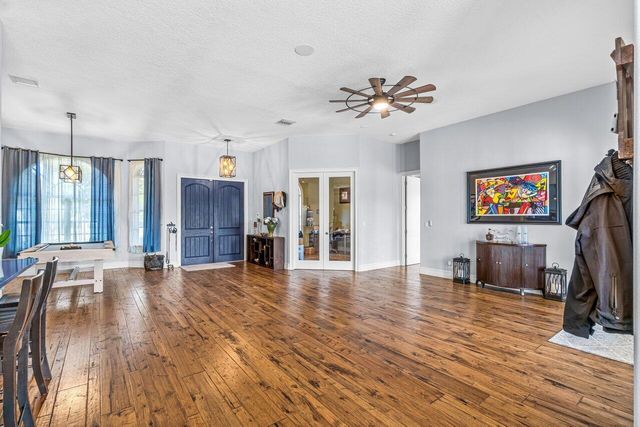 2587 Skipiks Way, Wellington, FL 33470