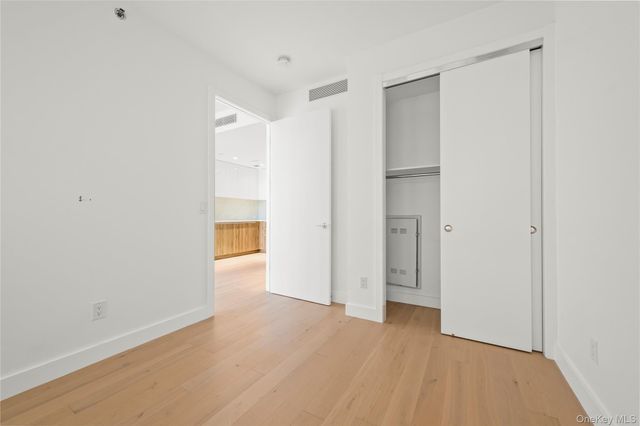 13618 Maple Avenue 5F, Flushing, NY 11355