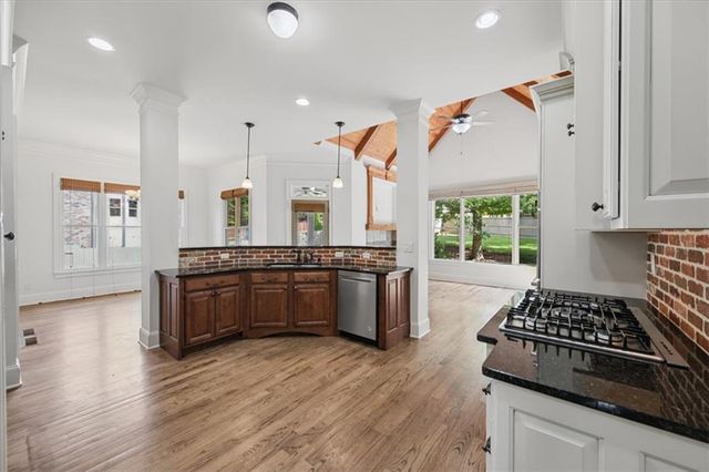 3650 Davidson Farm Drive NW, Kennesaw, GA 30152