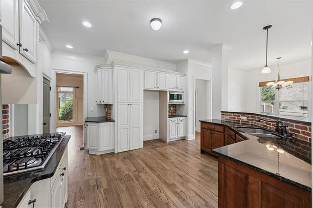 3650 Davidson Farm Drive NW, Kennesaw, GA 30152