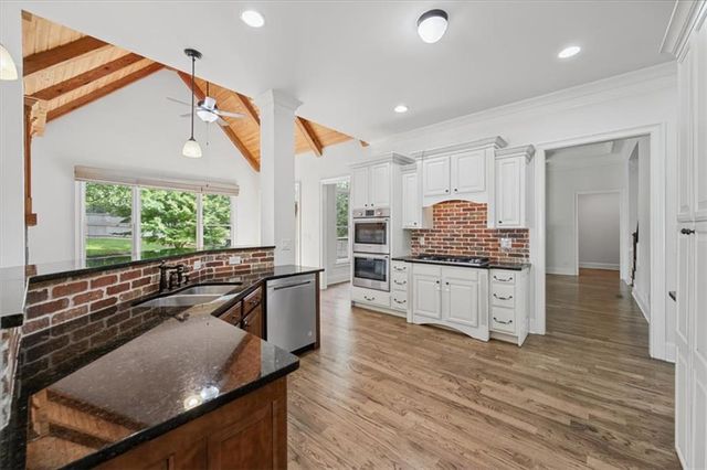 3650 Davidson Farm Drive NW, Kennesaw, GA 30152