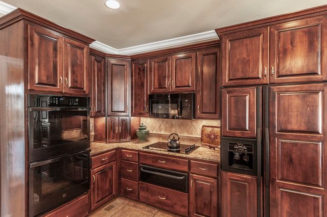 107 Mimosa Dr, Gallatin, TN 37066