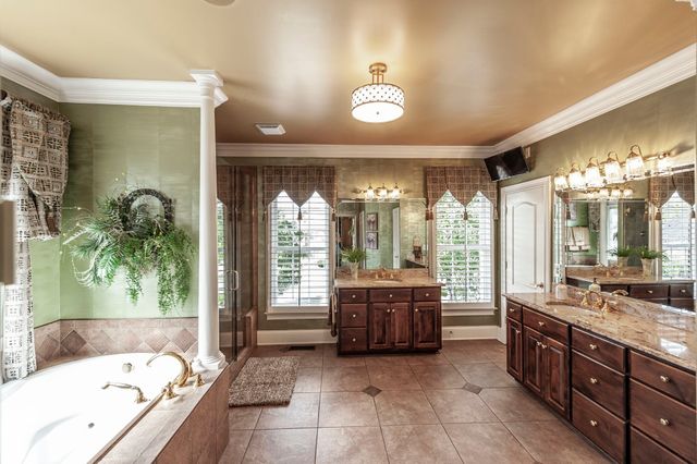 107 Mimosa Dr, Gallatin, TN 37066