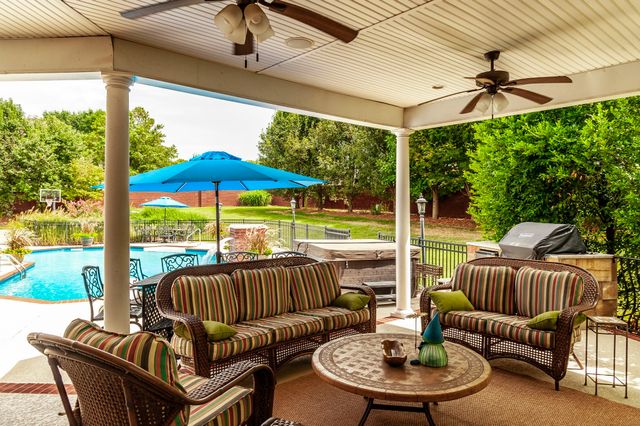 107 Mimosa Dr, Gallatin, TN 37066