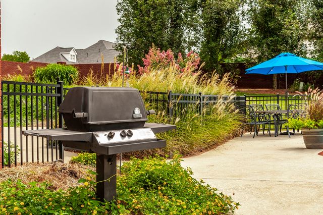 107 Mimosa Dr, Gallatin, TN 37066