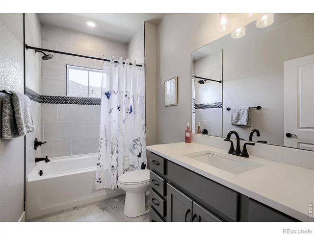 4210 Vulcan Creek Drive 308, Loveland, CO 80538