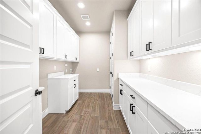 157 Hondo Vista, La Vernia, TX 78121