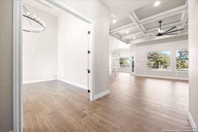 157 Hondo Vista, La Vernia, TX 78121