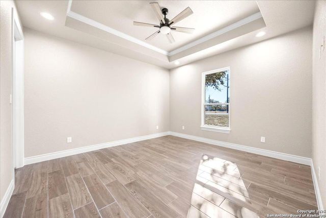 157 Hondo Vista, La Vernia, TX 78121