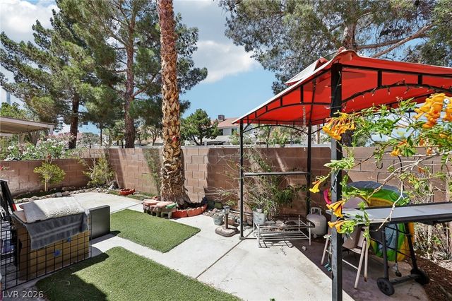 5804 Chisolm Trail, Las Vegas, NV 89118