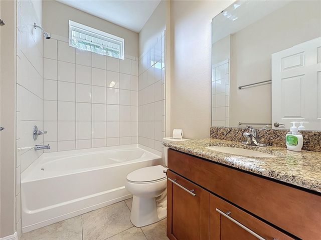 330 ALCOVE DRIVE, Groveland, FL 34736