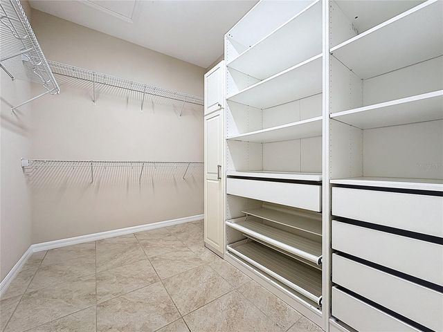 330 ALCOVE DRIVE, Groveland, FL 34736