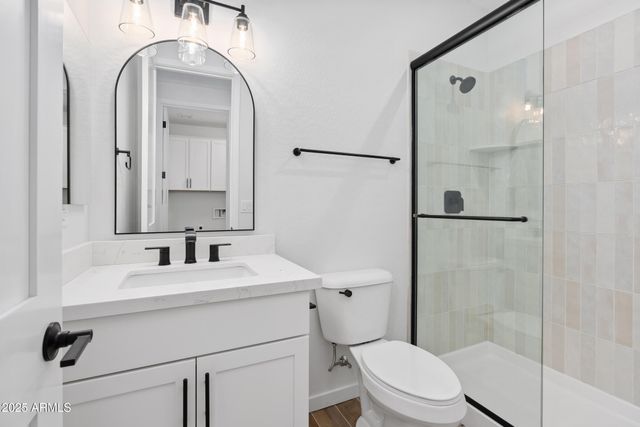 1688 E Creek Canyon Road, Phoenix, AZ 85086