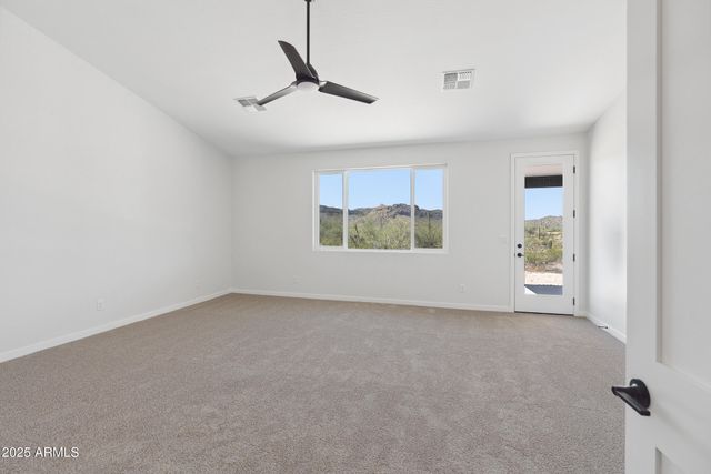 1688 E Creek Canyon Road, Phoenix, AZ 85086