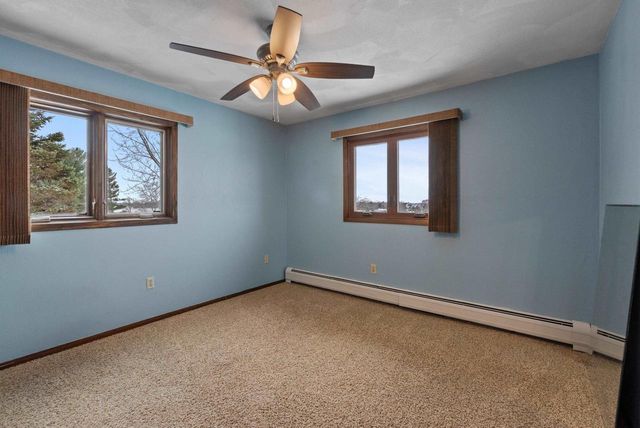 W9158 Horseshoe Road, Beaver Dam, WI 53916