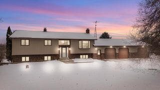 W9158 Horseshoe Road, Beaver Dam, WI 53916