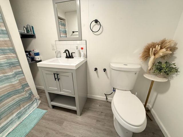 2224 Berwyn Avenue SW, Wyoming, MI 49519