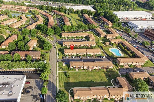 609 N Oaks Boulevard, North Brunswick, NJ 08902