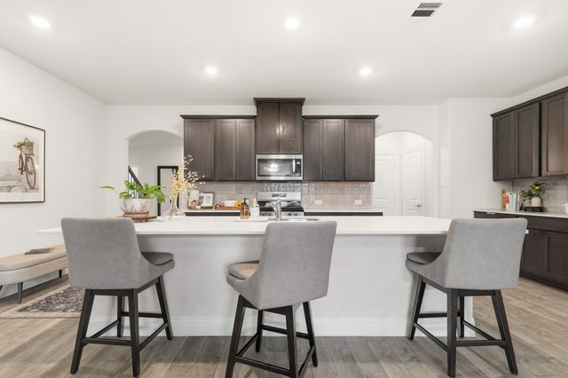 10408 Table Bluff Street, Aubrey, TX 76227