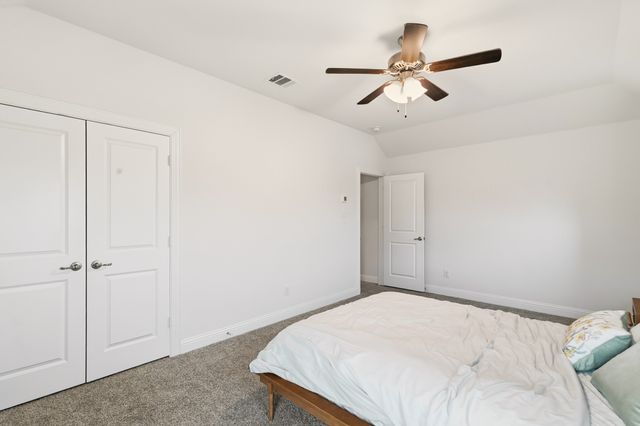 10408 Table Bluff Street, Aubrey, TX 76227