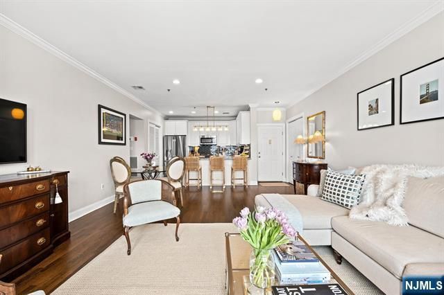 82 Clinton Street 5E, Hoboken, NJ 07030