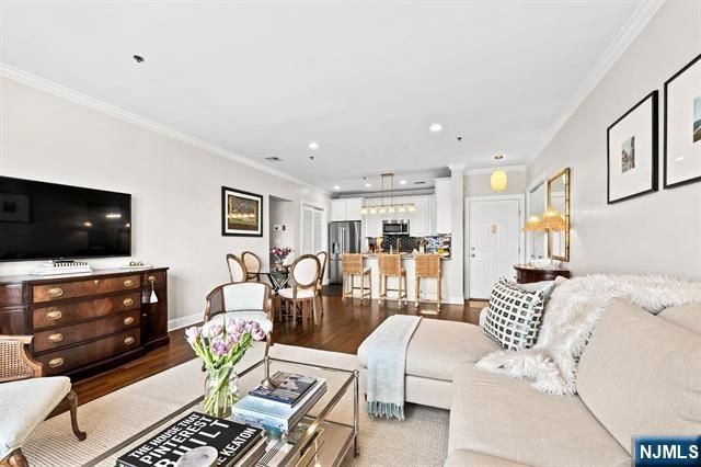 82 Clinton Street 5E, Hoboken, NJ 07030
