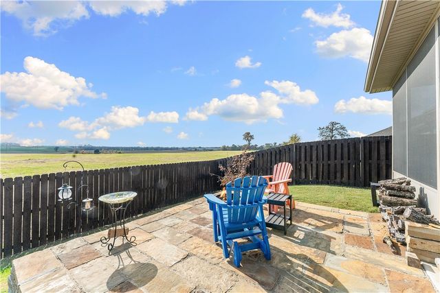 406 NW 59th Avenue, Bentonville, AR 72713