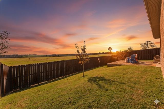 406 NW 59th Avenue, Bentonville, AR 72713