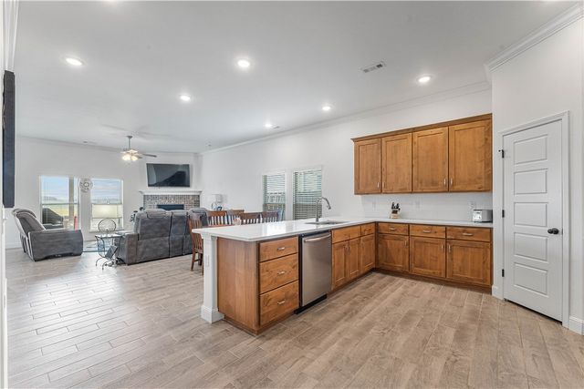 406 NW 59th Avenue, Bentonville, AR 72713