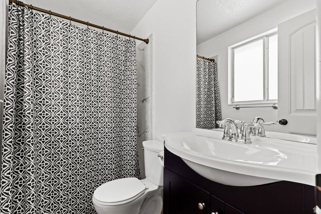 1272 E 2925 N, North Ogden, UT 84414