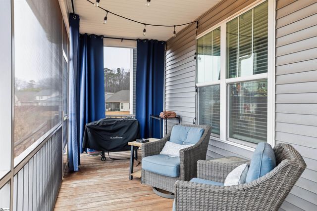 206 Clear Court, Taylors, SC 29687