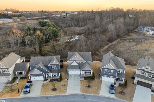 206 Clear Court, Taylors, SC 29687