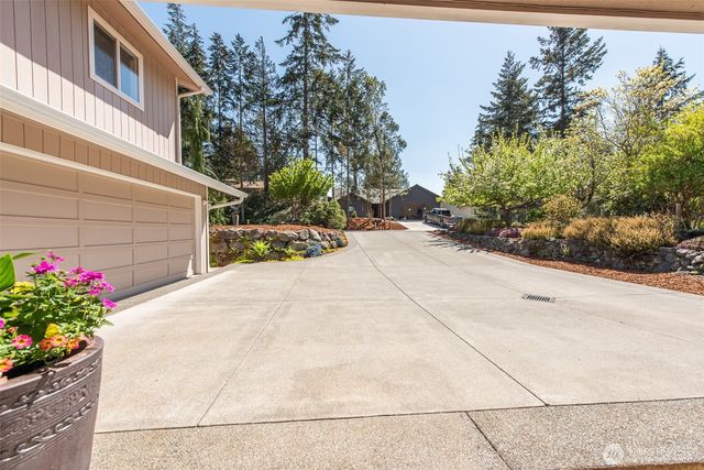 113 Hogans Vista, Sequim, WA 98382