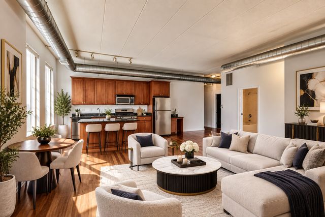 1919 S Michigan Avenue 302, Chicago, IL 60616