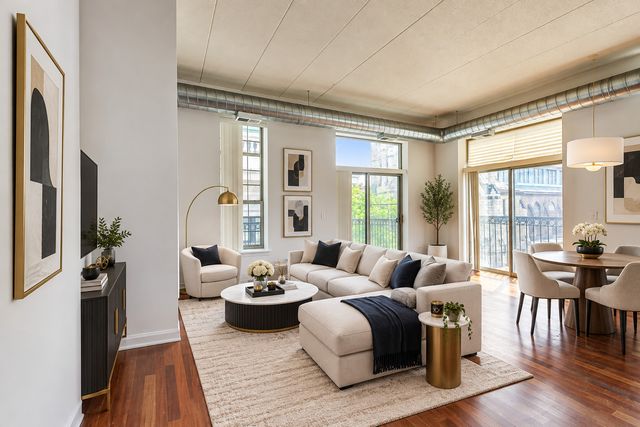1919 S Michigan Avenue 302, Chicago, IL 60616