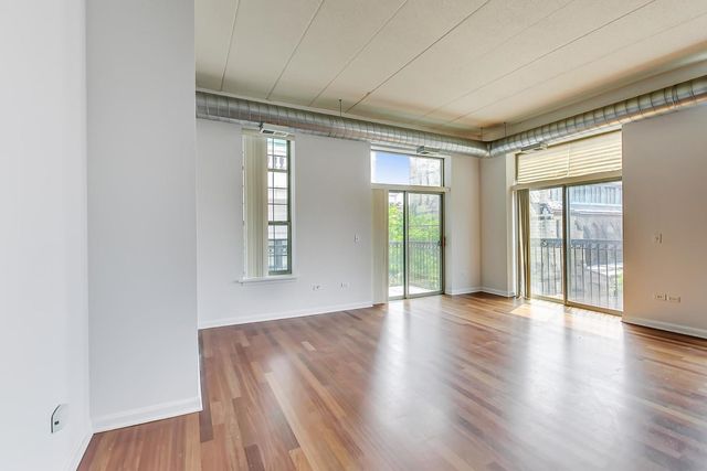 1919 S Michigan Avenue 302, Chicago, IL 60616