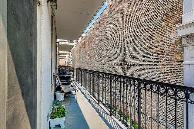 1919 S Michigan Avenue 302, Chicago, IL 60616