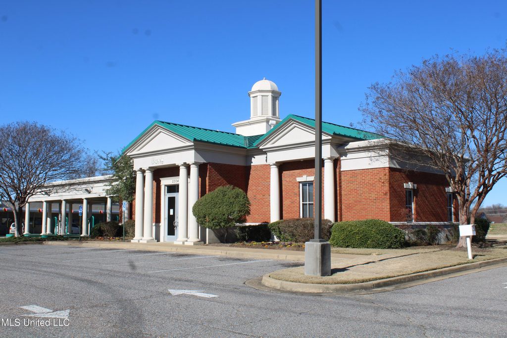 2304 Goodman Road, Horn Lake, MS 38637 — photo 2