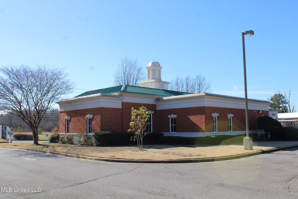 2304 Goodman Road, Horn Lake, MS 38637 — photo 4