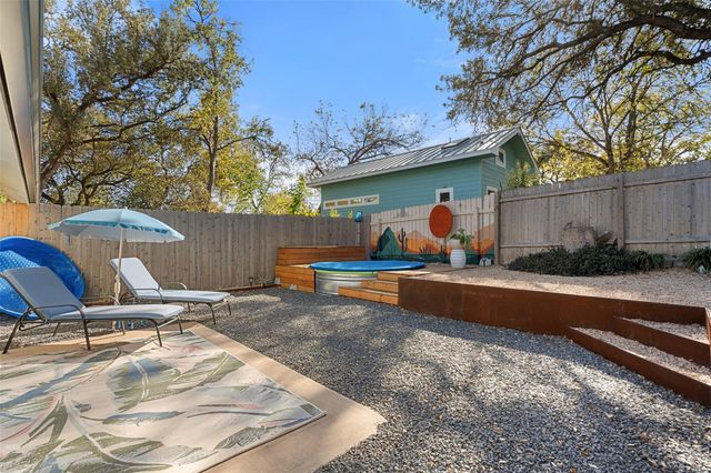 909 Milford WAY B, Austin, TX 78745