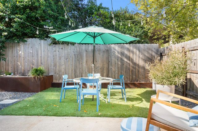 909 Milford WAY B, Austin, TX 78745