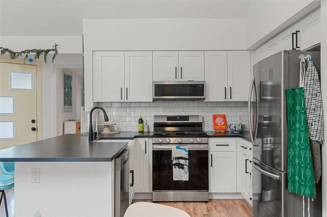 909 Milford WAY B, Austin, TX 78745